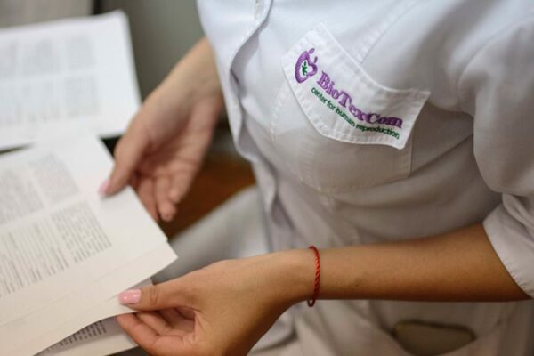¿Por qué BioTexCom se ha convertido en una de las clínicas internacionales de fertilidad más reconocidas?